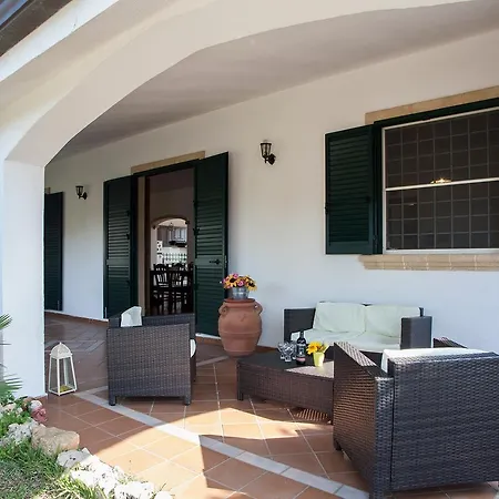 Villa Holiday Beach M235 Torre Lapillo