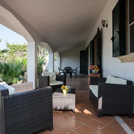 Holiday Beach M235 Villa *