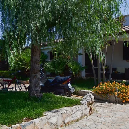 Holiday Beach M235 Villa *